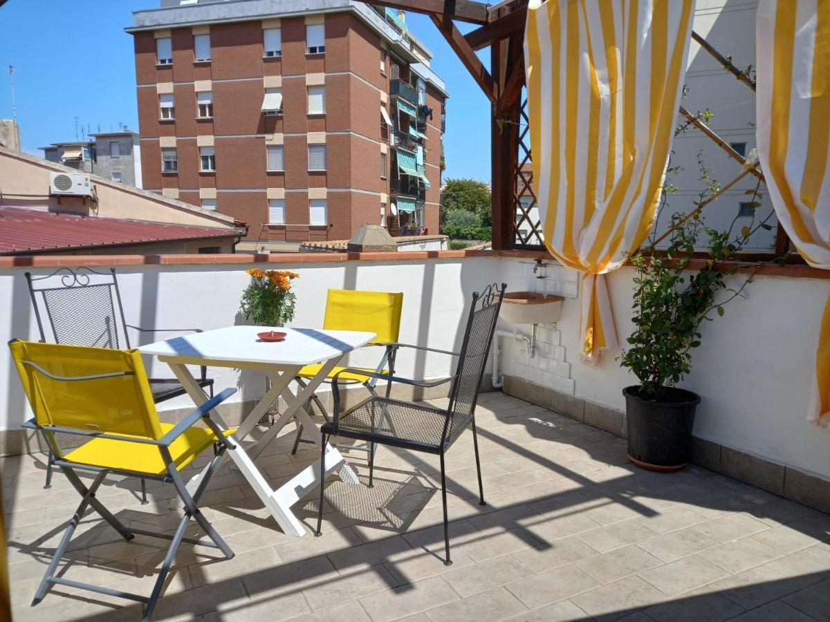 "La Casita", 2 Floors Apartment, Private Parking 1 Car Or 2 Bikes, Air-Cond And Terrace Λιβόρνο Εξωτερικό φωτογραφία
